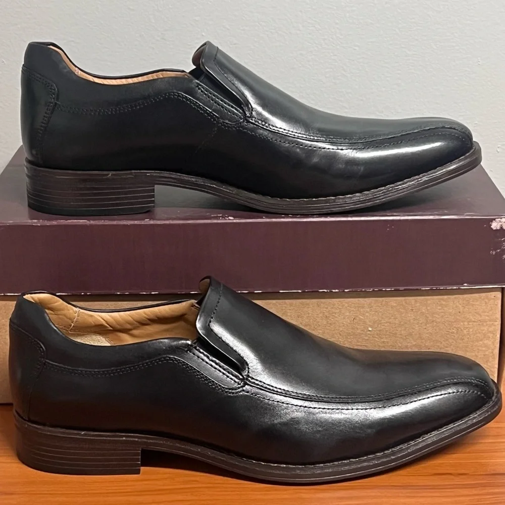 NWT Men’s Johnston & Murphy Lewis Venetian Leather Loafer Black Size 9